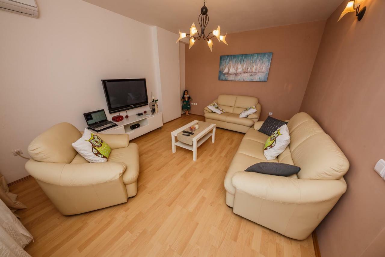 Apartman Lucija Каштела Екстер'єр фото